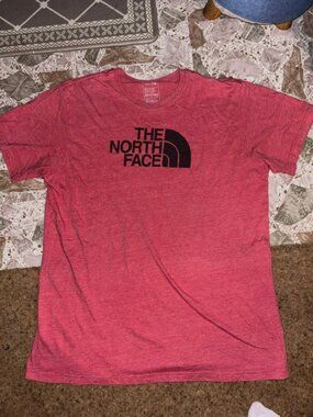 NORTH FACE TEE